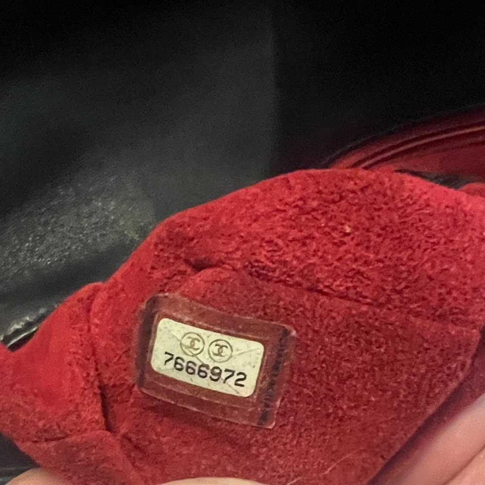 🖤 Authentic Vintage CHANEL Chocolate Bar Flap Bag 🖤 - Picture 14 of 16